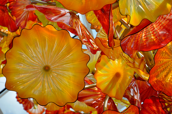 close-up of the Glasshouse sculpture